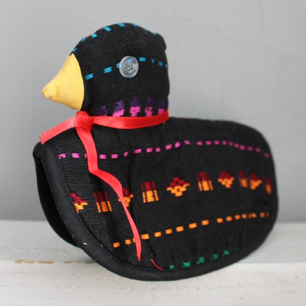 Vintage Handmade Black Multicolor Duck Embroidered Pattern Pot Holder - Picture 2 of 5